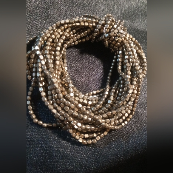 Metal seed beaded bracelet expandable brassy gold multi strand. - Picture 5 of 5